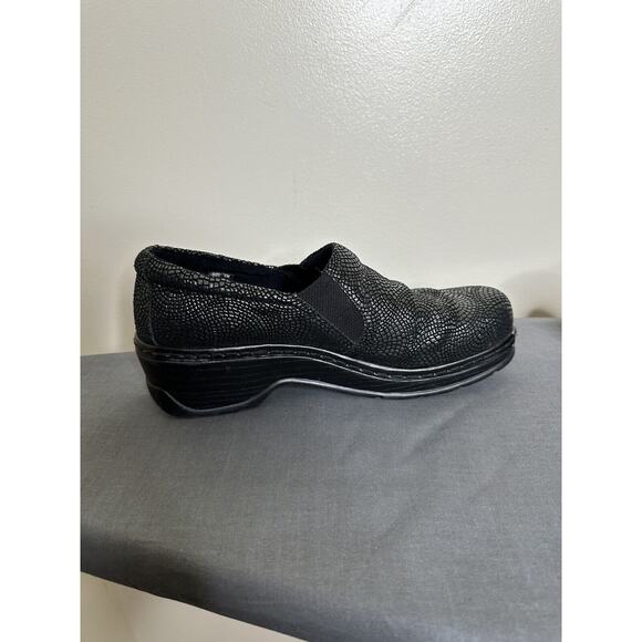 Kloggs Portland Closed Back Clog Shadow Mosaic Size 9 MSRP $119.95 Work Nurse - Picture 10 of 12